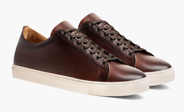 Where can I buy the best 1:1 original replica shoes? - Quora